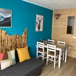 Mongie Aux Pieds Des Pistes Avec Balcon 아파트
