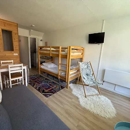 Mongie Aux Pieds Des Pistes Avec Balcon Apartamento *